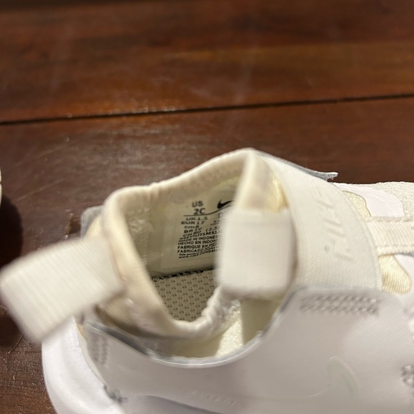 Nike Flex Runner 3 Baby Shoes - Picture 5 of 5